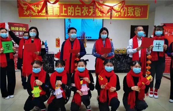 上海20多万老师这样过节:从抗疫起，收获这份忠诚的礼物 学生送老师什么礼物最好