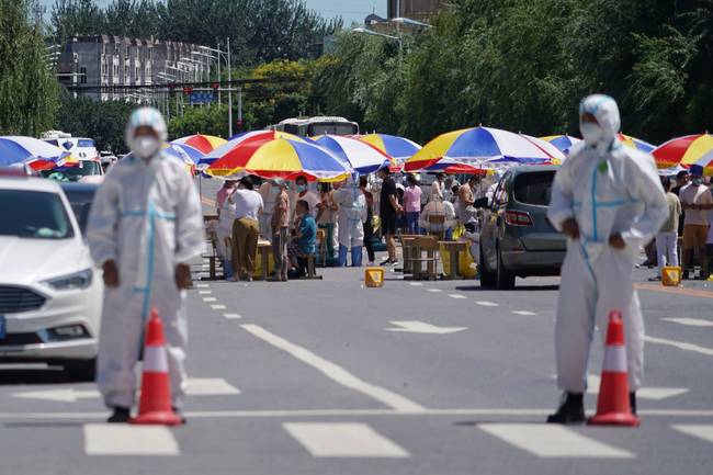 超3万人报名!北京核酸采样志愿者，部分已被录用 北京排查发现密接5人核酸阳性