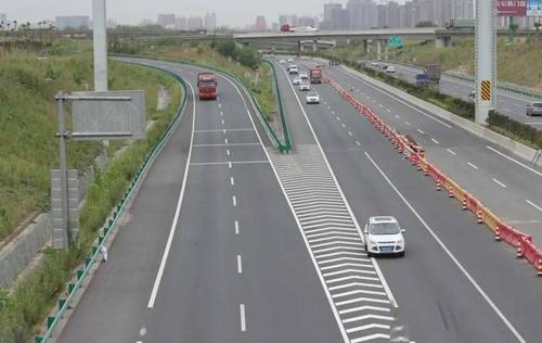 5月15日-7月2日，本市部分道路设置花博专用通道，并实施临时通管理措施 1月1日高速有没有免费