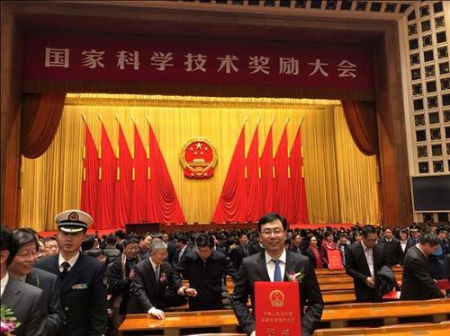 2017年度重庆市科学技术奖出炉 中青年科技人员占70% 最高科技奖获得者2017